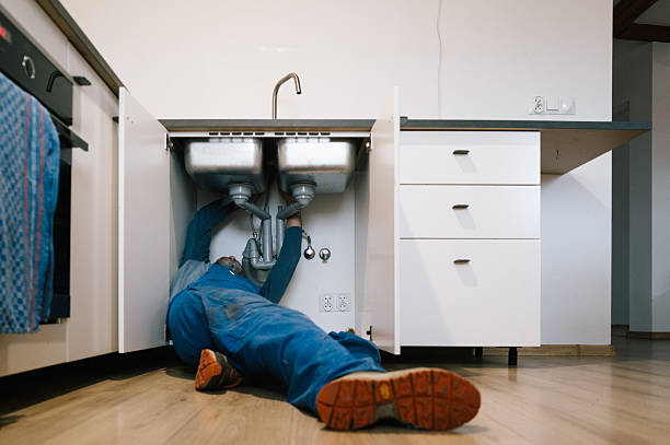 Professional Leak Detection technician working in Charles Town, WV
